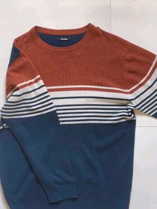 SWEATER • ZUDIO