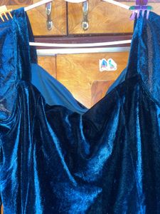 Code Velvet Teal Top