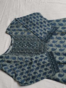 Women Cotton Printed Embroidered Kurta Set