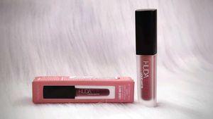 Huda Beauty Liquid Matte Lipstick