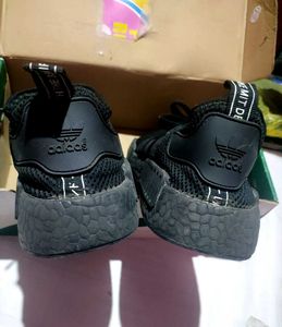 Adidas Nmd R1 Triple Black