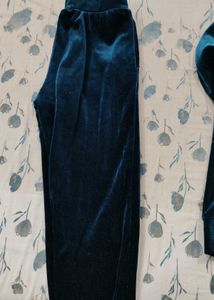 Green blinky Velvet dress