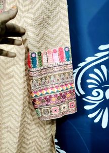 Elegant Pakistani suit