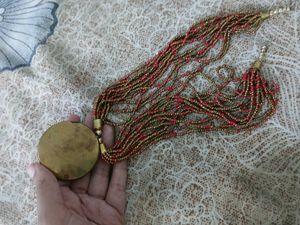 NECKPIECE