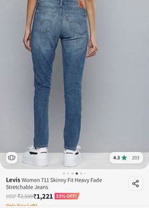 Levi&#39;s 711 Skinny Fit Blue Jeans