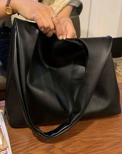 Chic Black Tote Bag