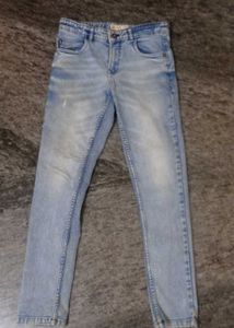 Light Wash Denim Jeans