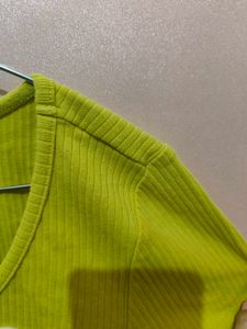 Cute Green Ribbbed Top