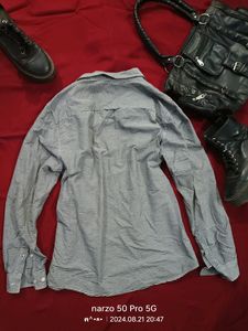 H&amp;M shirt 🐈‍⬛
