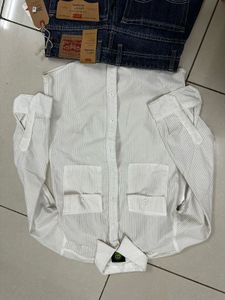 Outfit Combo 30 waist M size shirt