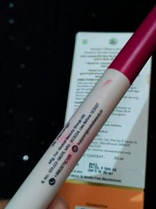 Mamaearth Foundation &amp; Swissbeauty Crayon Lipstick