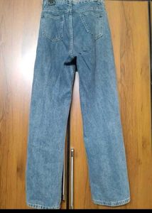 Urbanic Jeans, Fit 24/25/ Brand New
