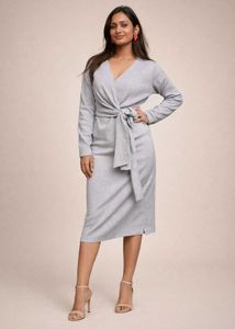 Elegant Grey Knit Midi Dress