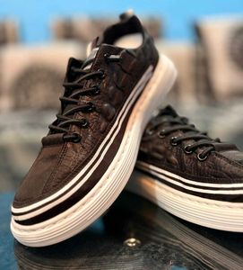 Sneakers Uk 9 Brand New