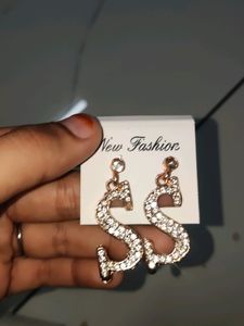 2 Set Of Earrings,