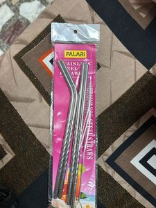 4 Straw (Bend & straight) 2 each Plus One Brush