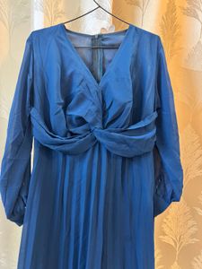 Elegant Blue Pleated Dress