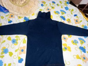 Kids hi-neck T-shirt