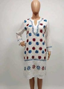 Elegant Embroidered White Kurti