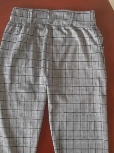 Gray Plaid Trousers - Quick drying for monsoons