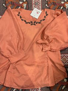 Elegant Peach Top