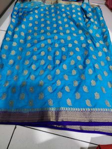 Beautiful  Saree😍