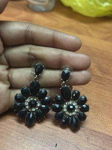 Black Floral Drop Earrings