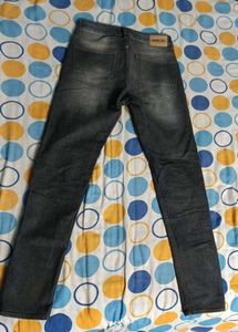 I Want To Sell Jeans Pant