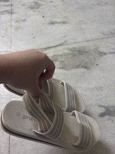 Best And Comfy Flats For Women