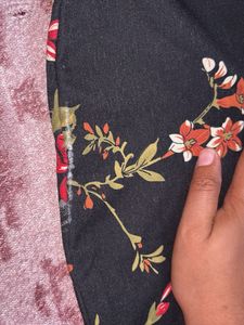 Chic Black Floral Wide-Leg Palazzo Pants