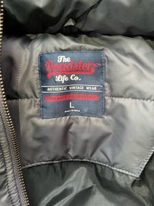 Stylish Grey Puffer Jacket