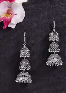 jhumka earrings