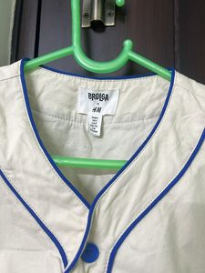 H&amp;M Unisex Baseball Shirt