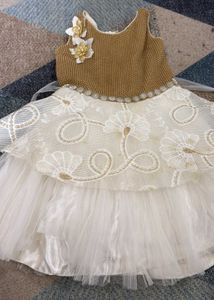 Very Pretty Gorgeous Dress For Little Girl
