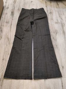 Ma2590 Sabrin bootcut pant waist 28 inches