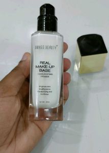 Swiss Beauty Highlighting Primer And Foundation