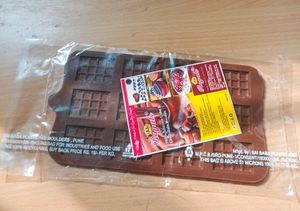 Royals silicone chocolate mould