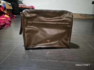 Brown baggit bag spacious and soft