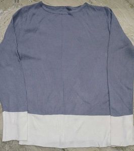 Stylish Two-Tone Pullover Sweater