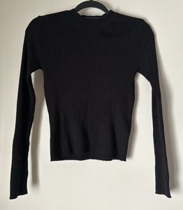 Black Stretchy H& M Top