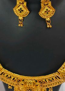 Golden Necklace &amp; Earring Set