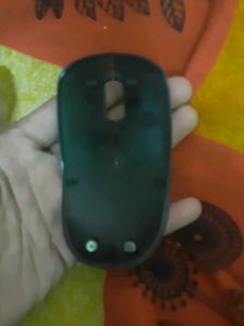 Wireless Mouse - Black But Dongle is lost