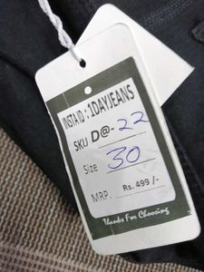 D@22 Size-30 Cargo jeans