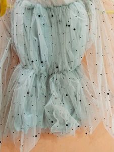 New Off Shoulder Net Top For Girls