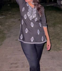 Women Black Rayon Kurti