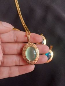 Vintage Gold Locket