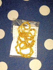 Elegant Gold Chain Necklace