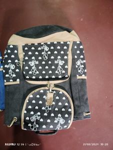 2 Bags