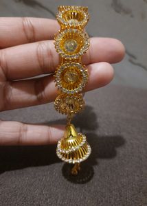 Fancy Braclet In Golden Colour ✨️