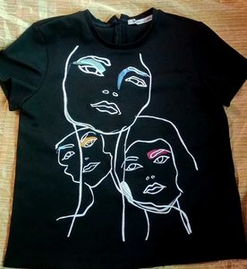 Embroidery Abstract Faces Graphic Tee